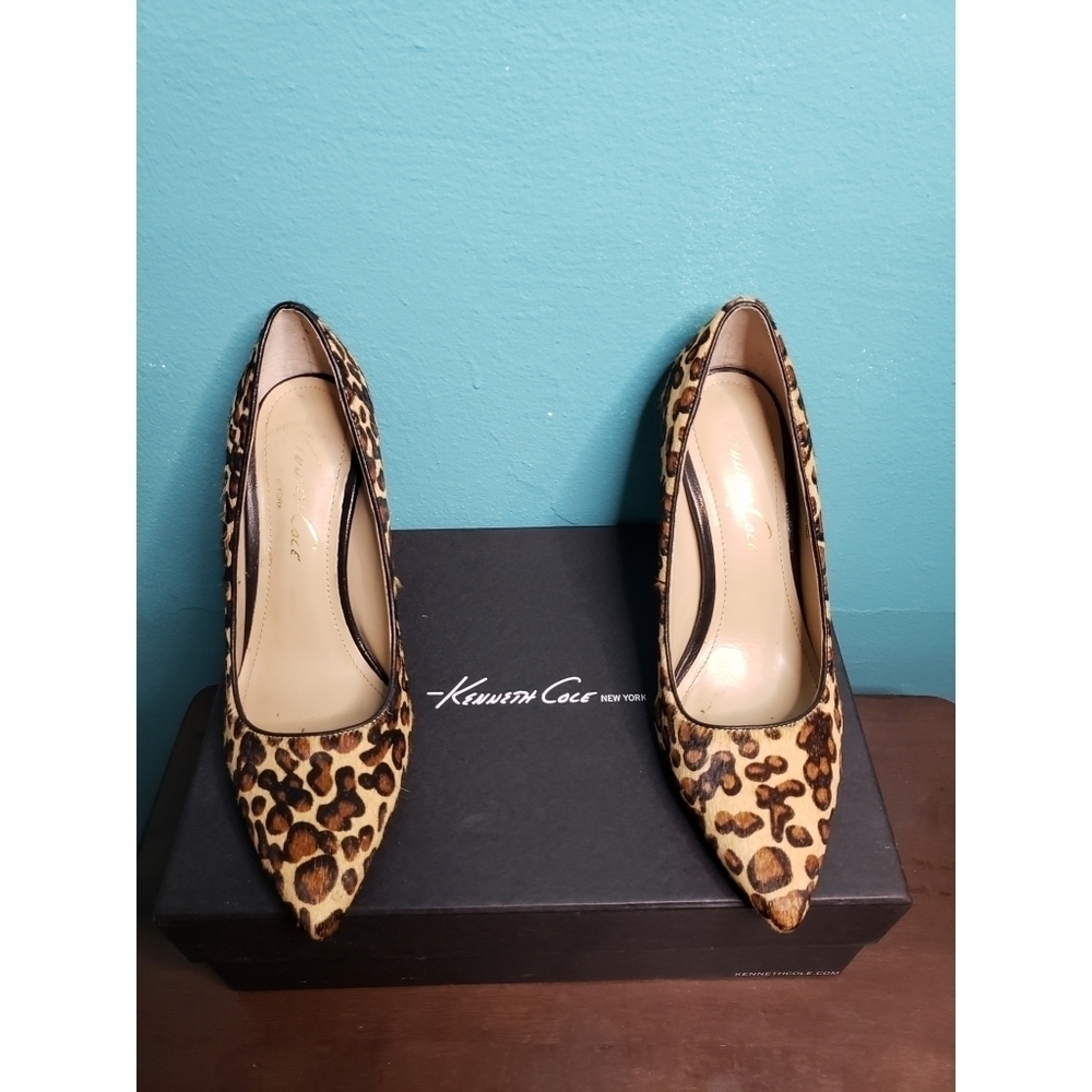 Kenneth Cole Bon-Together Leopard Calfhair Heels Size 6.5